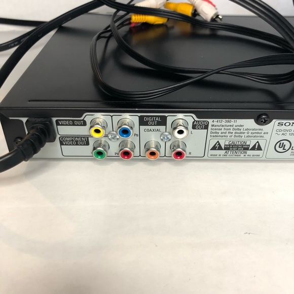 Sony DVP-SR210P DVD Player Composite Cable Remote New Batteries Included WORKS - Picture 6 of 10